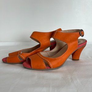 Lirio Portugal Suede Sandals - Size 8